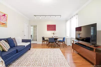68-44 Burns Street #B2, Forest Hills, NY 11375 - Photo 12
