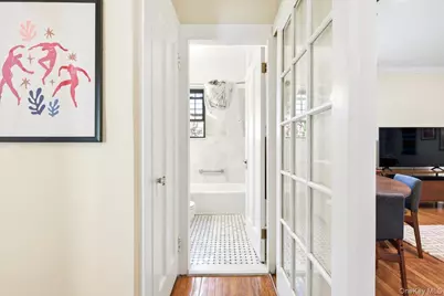 68-44 Burns Street #B2, Forest Hills, NY 11375 - Photo 20