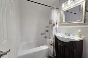 460 Old Town Rd, Port Jefferson Station, NY 11776 - Photo 10