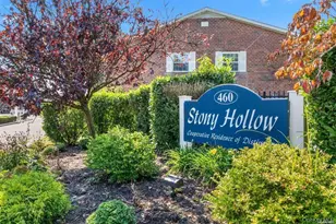 460 Old Town Rd, Port Jefferson Station, NY 11776 - Photo 2