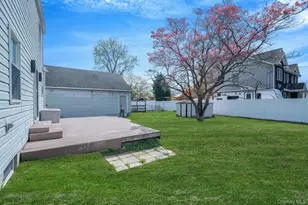 150 Spur Dr S, Bay Shore, NY 11706 - Photo 30
