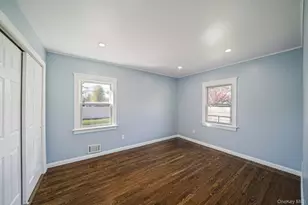 150 Spur Dr S, Bay Shore, NY 11706 - Photo 10