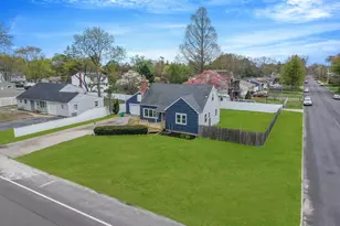 150 Spur Dr S, Bay Shore, NY 11706 - Photo 24