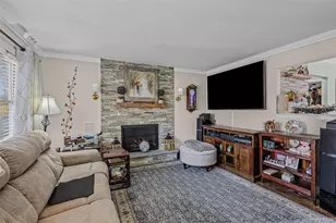 278 Ridge Rd, Ridge, NY 11961 - Photo 16