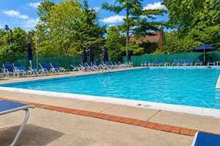 109 Aspen Dr E, Woodbury, NY 11797 - Photo 20