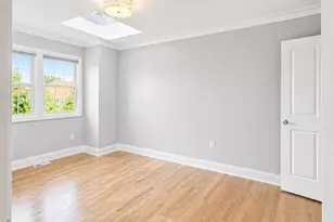 109 Aspen Dr E, Woodbury, NY 11797 - Photo 12