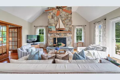 13A Brushy Neck Lane, Westhampton, NY 11977 - Photo 12