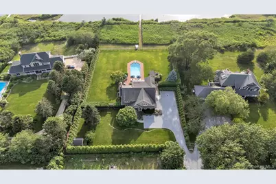 13A Brushy Neck Lane, Westhampton, NY 11977 - Photo 4