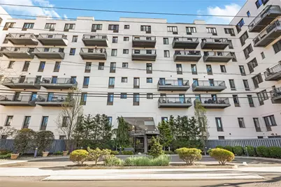 100 W Broadway #2DD, Long Beach, NY 11561 - Photo 1