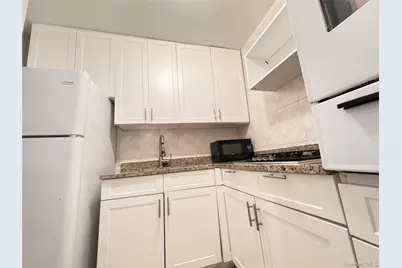 60-11 Broadway #6A, Woodside, NY 11377 - Photo 12