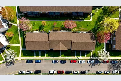 3609 N Wilshire Lane #3609 F, Oakdale, NY 11769 - Photo 10