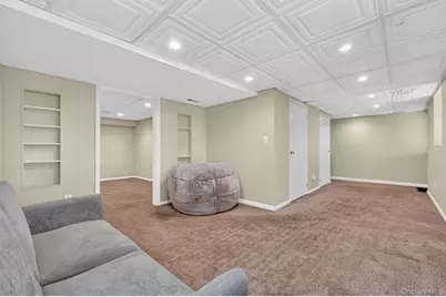 40 Brentwood Drive, Poughkeepsie, NY 12603 - Photo 44