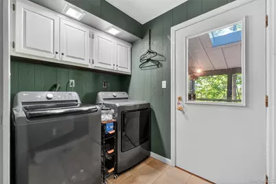 40 Brentwood Drive, Poughkeepsie, NY 12603 - Photo 28