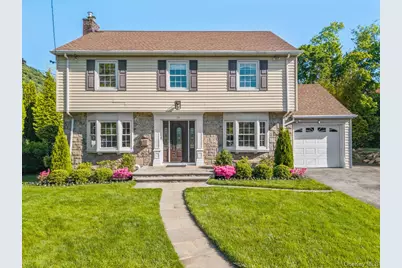 35 Berrian Road, New Rochelle, NY 10804 - Photo 1