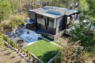 20 Fawn Hill Rd, Tuxedo Park, NY 10987 - Photo 2