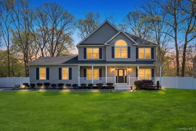 27 Grant Street, Port Jefferson Station, NY 11776 - Photo 2