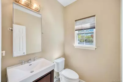 27 Grant Street, Port Jefferson Station, NY 11776 - Photo 26