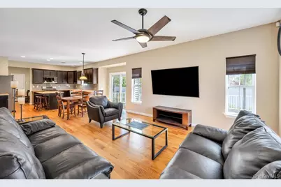 27 Grant Street, Port Jefferson Station, NY 11776 - Photo 18