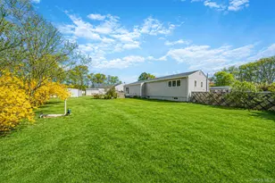 38 Hopes Ave, Holtsville, NY 11742 - Photo 2