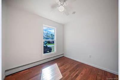 38 Hopes Avenue, Holtsville, NY 11742 - Photo 24
