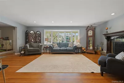 11 Rumson Road, Massapequa, NY 11758 - Photo 6