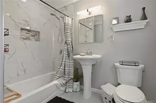 11 Rumson Rd, Massapequa, NY 11758 - Photo 18