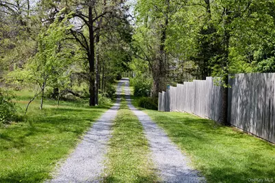 1355 Route 82, Hopewell Junction, NY 12533 - Photo 6