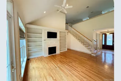 91 Caties Way, Hopewell Junction, NY 12533 - Photo 10