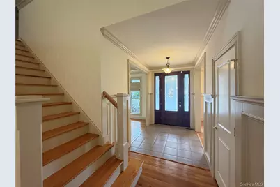 91 Caties Way, Hopewell Junction, NY 12533 - Photo 8