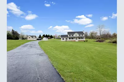343 North Avenue, Pleasant Valley, NY 12569 - Photo 32