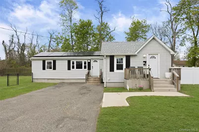 73 Harrison Avenue, Amityville, NY 11701 - Photo 2