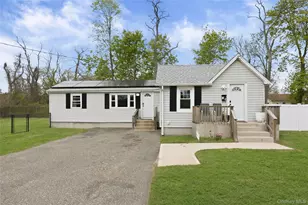 73 Harrison Ave, Amityville, NY 11701 - Photo 2