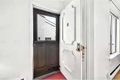 23 Hillside Terrace #D, White Plains, NY 10601 - Photo 6