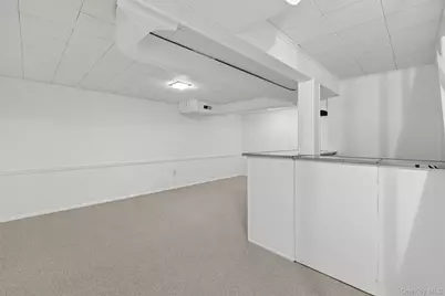 64 Beech Street W, White Plains, NY 10604 - Photo 36