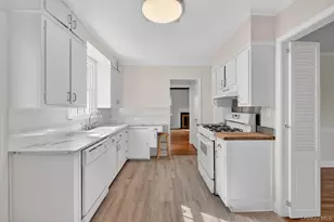 64 Beech Street W, White Plains, NY 10604 - Photo 16