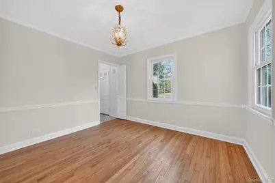 64 Beech Street W, White Plains, NY 10604 - Photo 10