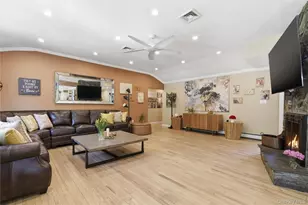 197 Stony Hollow Rd, Greenlawn, NY 11740 - Photo 4