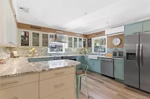 197 Stony Hollow Rd, Greenlawn, NY 11740 - Photo 10