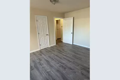 360 Larkfield Road, East Northport, NY 11731 - Photo 8