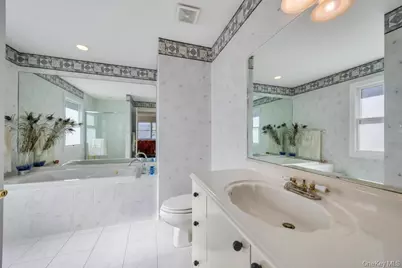 64 Cottage Place, Mineola, NY 11501 - Photo 30