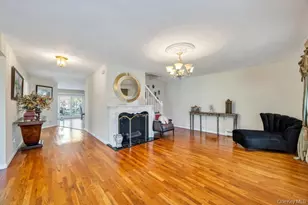 64 Cottage Pl, Mineola, NY 11501 - Photo 12