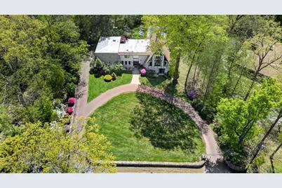 4 Innsbruck Boulevard, Hopewell Junction, NY 12533 - Photo 2