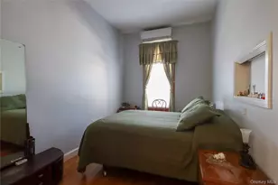 21-30 36th St, Astoria, NY 11105 - Photo 8