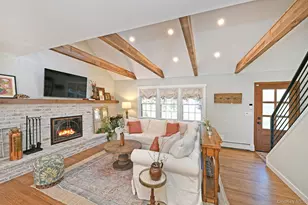68 Upland Dr, East Northport, NY 11731 - Photo 10