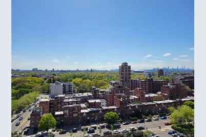138-35 Elder Avenue #14K, Flushing, NY 11355 - Photo 6