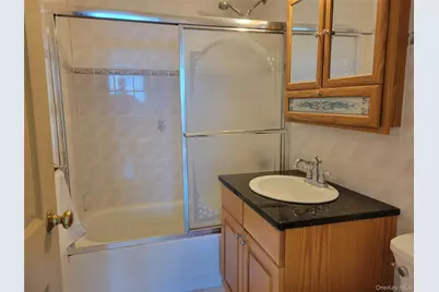 138-35 Elder Avenue #14K, Flushing, NY 11355 - Photo 10