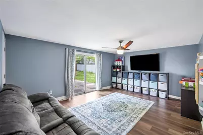 55 Starfire Drive, Centereach, NY 11720 - Photo 16