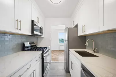 1853 Central Park Avenue #5J, Yonkers, NY 10710 - Photo 6