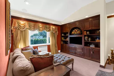 14 Jane Drive, Old Bethpage, NY 11804 - Photo 16
