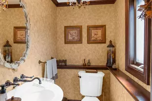 14 Jane Dr, Old Bethpage, NY 11804 - Photo 6